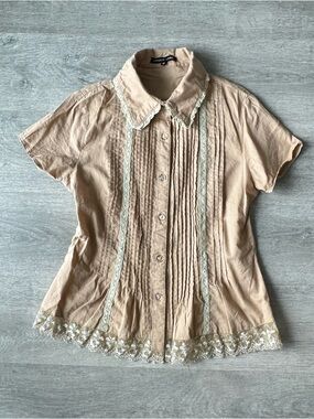 Private label Beige Lace-Trim Short Sleeve Blouse